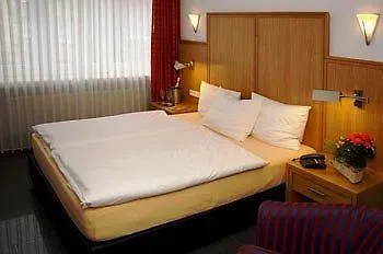 Conti Am Hauptbahnhof Otel Munster (North Rhine-Westphalia)