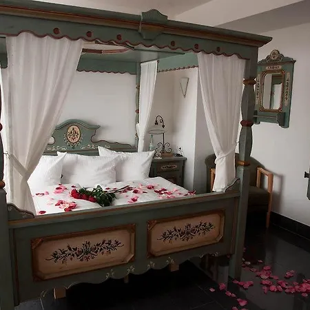 Conti Am Hauptbahnhof 3*