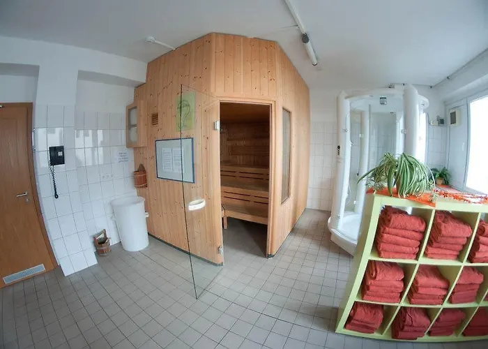 Conti Am Hauptbahnhof Hotell 3*