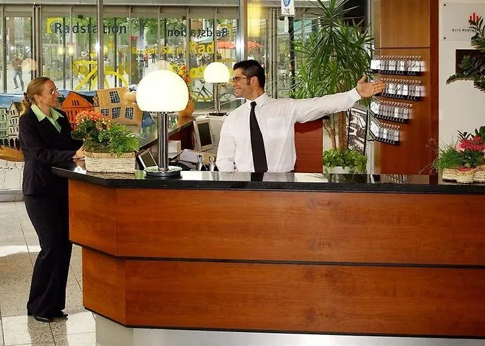 Conti Am Hauptbahnhof 3*