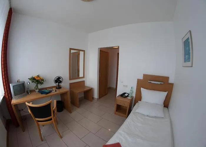 Conti Am Hauptbahnhof 3* Munster (North Rhine-Westphalia)