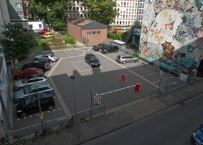 Conti Am Hauptbahnhof